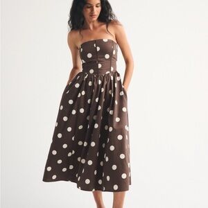 Abercrombie & Fitch Bra-Free Dipped Waist Midi Dress